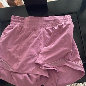 Lululemon Hottie Hots - velvet dust